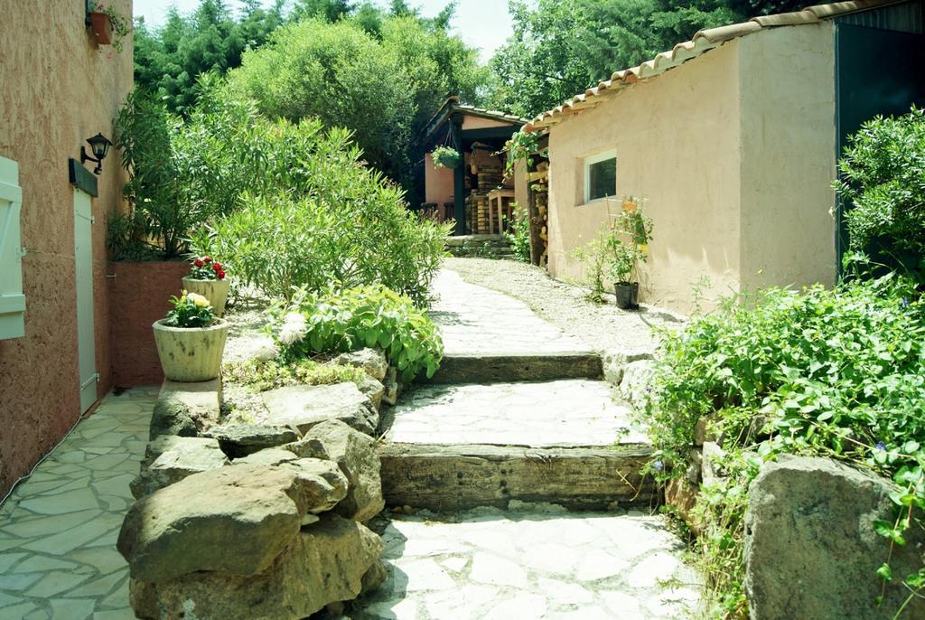 Le Mas Du Bijou Bleu Puget-sur-Argens Exterior foto